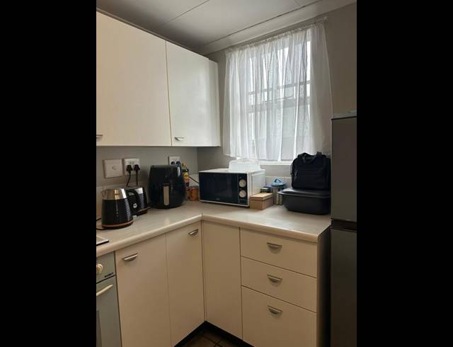 1 BEDROOM TOWNHOUSE FOR SALE IN HOUGHTON